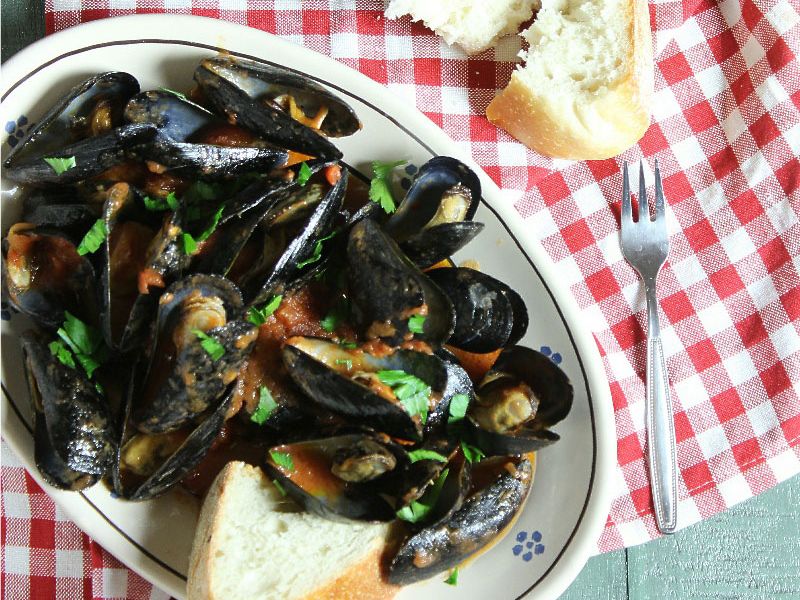 Mussels in Red Sauce