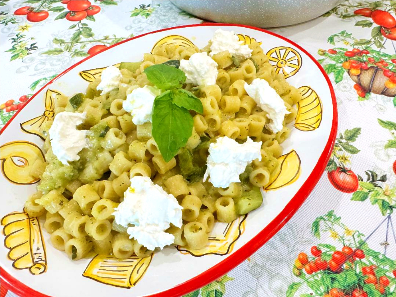 One Pan Creamy Zucchini Pasta 