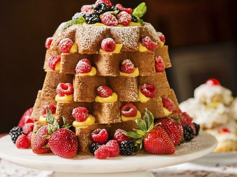 Pandoro Christmas Tree Cake with Limoncello Cream