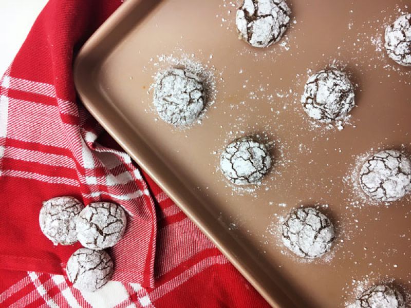 Chocolate Almond Crinkle Cookies