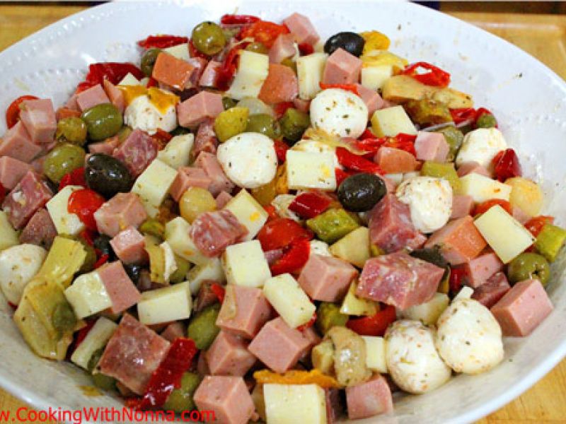 Italian Antipasto Salad