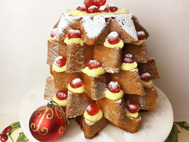 Pandoro Christmas Tree Cake with Limoncello Cream
