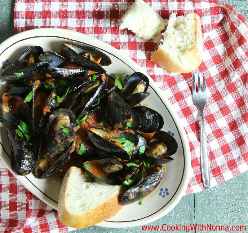 Mussels in Red Sauce