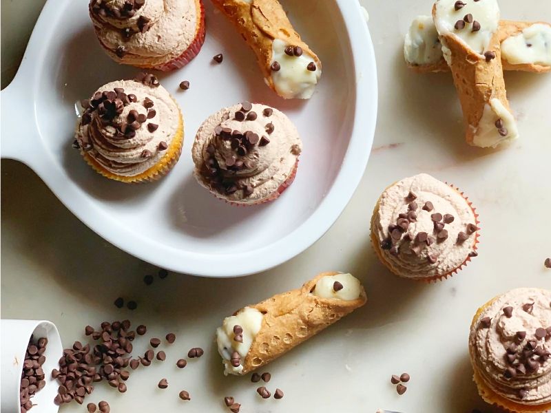 Cannoli Cupcakes